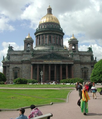 Anya in front of St. Isaac's Cathedral